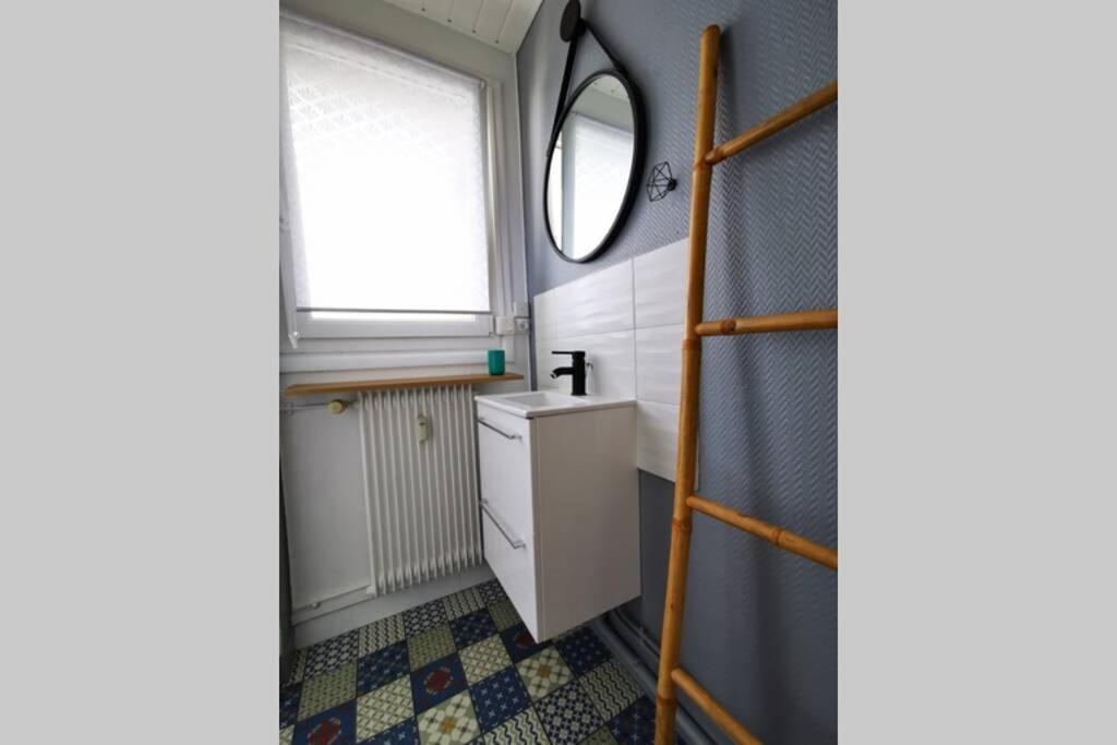 Le Smile Apartment Calais Exterior photo